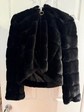 Classic Black Faux Fur Jacket - Women's Coat